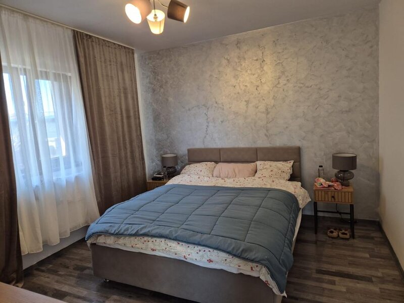 Casa Darza, carport, curte cocheta, utilata si mobilata