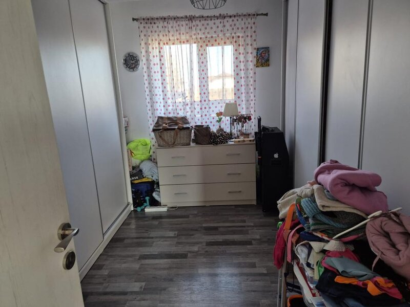 Casa Darza, carport, curte cocheta, utilata si mobilata